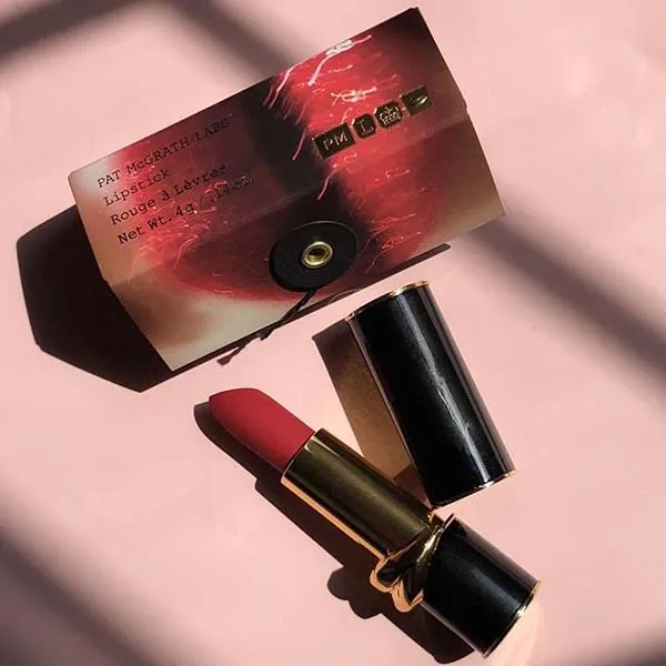 Son Pat McGrath Labs Matte 049 Forbidden Love Màu Đỏ Tươi