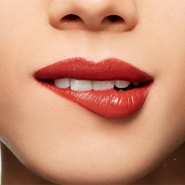 Son MAC 483 It's All Me Màu Hồng Đất Love Me Liquid Lip Colour