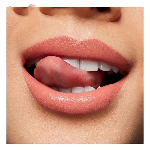 Son MAC 482 Tres Blase Màu Hồng Đào Love Me Liquid Lip Colour