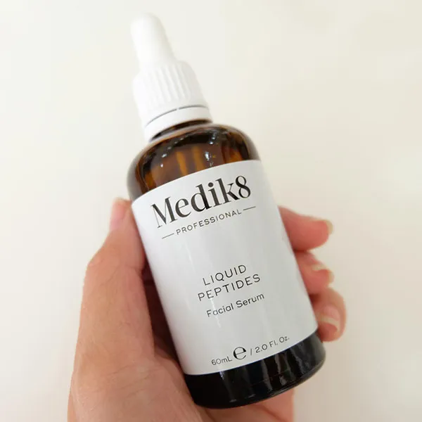 Serum Dưỡng Ẩm, Phục Hồi Da Medik8 Liquid Peptides 60ml