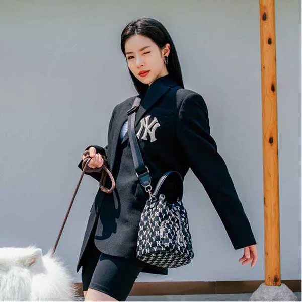 Túi MLB Monogram Jacquard Bucket Bag New York Yankees 3ABMS031N-50BKS