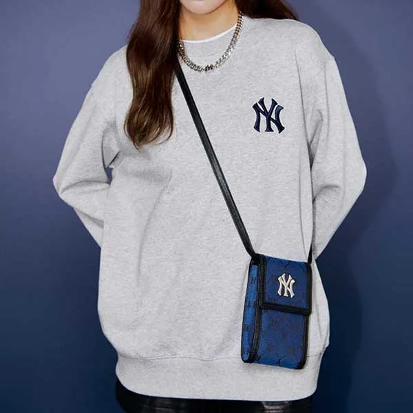 Túi Đeo Chéo MLB Mini Monogram Diamond Jacquard Cell Phone Cross Bag New York Yankees 3ACRH011N-50BLD