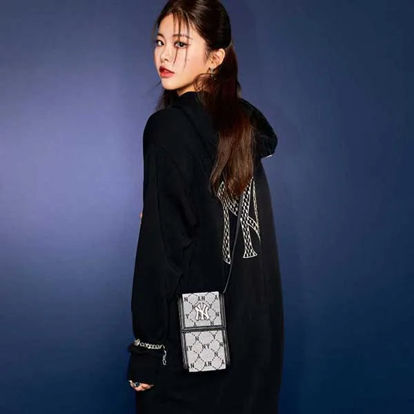 Túi Đeo Chéo MLB Mini Monogram Diamond Jacquard Cell Phone Cross Bag New York Yankees 3ACRH011N-50GRS - Túi xách - Vua Hàng Hiệu