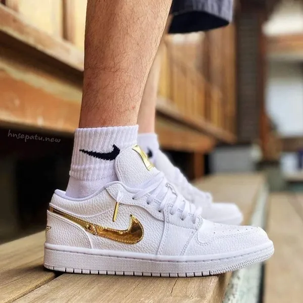 Giày Thể Thao Nike Jordan 1 Low White Metallic Gold CZ4776-100 Màu Trắng Size 36.5