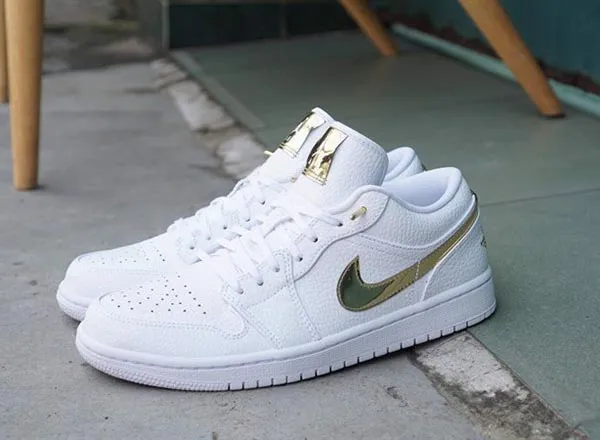 Giày Thể Thao Nike Jordan 1 Low White Metallic Gold CZ4776-100 Màu Trắng Size 36.5