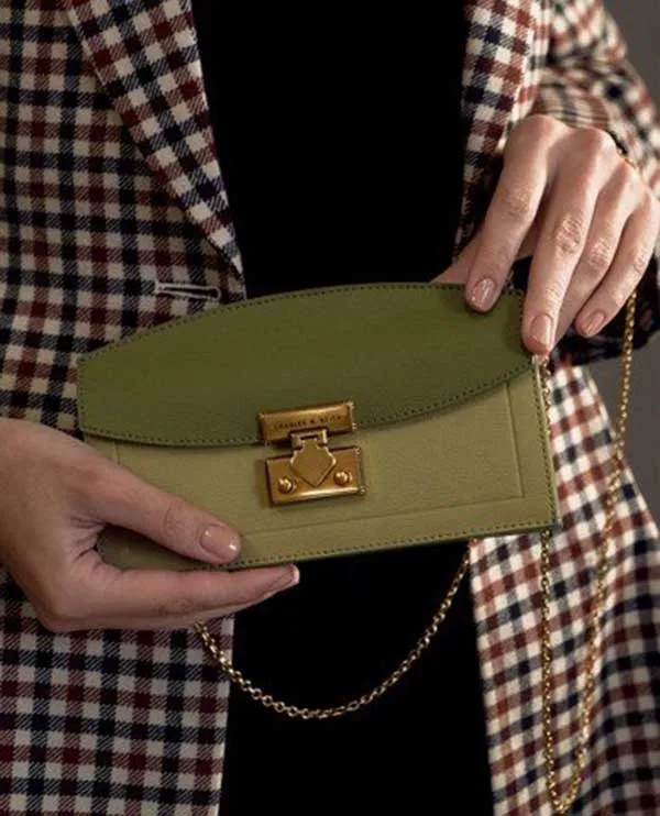 Túi Xách Nữ Charles & Keith CNK Metallic Accent Long Wallet 10840211 Màu Xanh Green