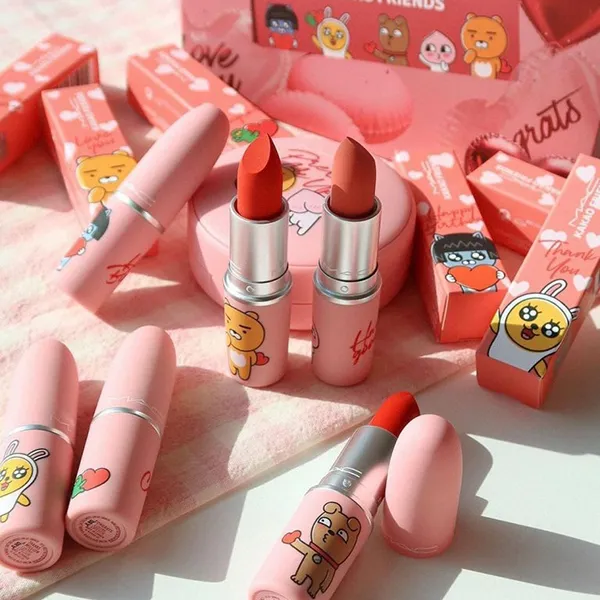 Son Mac Powder Kiss Kakao Friends Limited Edition Have A Good Day Màu Hồng Đào - Son Môi - Vua Hàng Hiệu