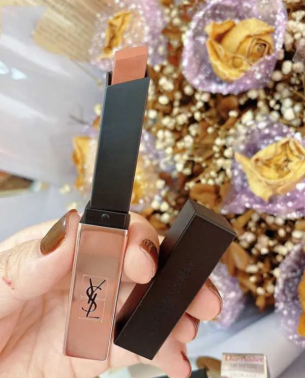 Son Yves Saint Laurent YSL Rouge Pur Couture The Slim Glow Matte 209 Furtive Caramel Màu Cam Đất