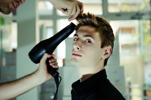 4 Mẹo đơn giản chăm sóc tóc cho nam mỗi ngày mà bạn cần phải biết
