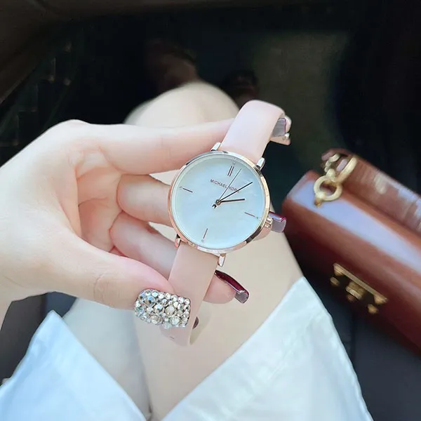 Đồng Hồ Michael Kors Women's Jayne Three-Hand Blush Leather Watch MK7106