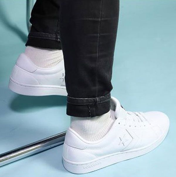 Top 5 giày Converse nam trắng chính hãng được yêu thích nhất hiện nay-9