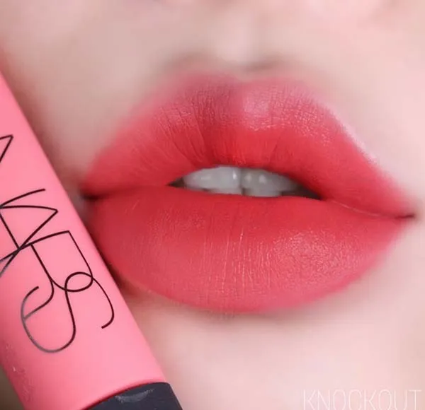 Son Kem Nars Air Matte Lip Color Knockout Màu Đỏ Cam Đào