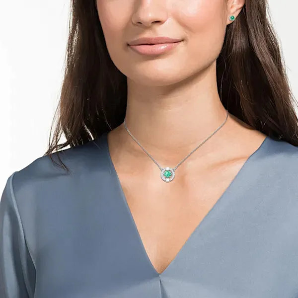 Set Dây Chuyền Và Khuyên Tai Swarovski Sparkling Dance Set Green, Rhodium Plated