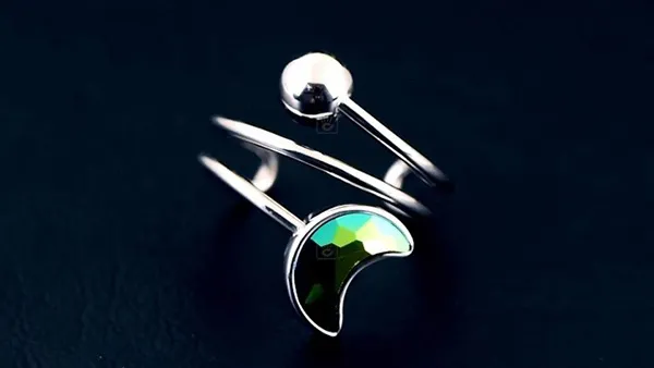Nhẫn Saga 00124 WGGR-JZ Đính Đá Swarovski Màu Bạc - Trang sức - Vua Hàng Hiệu