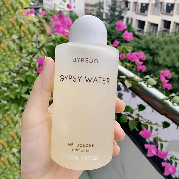 Sữa Tắm Byredo Gypsy Water Body Wash 225ml