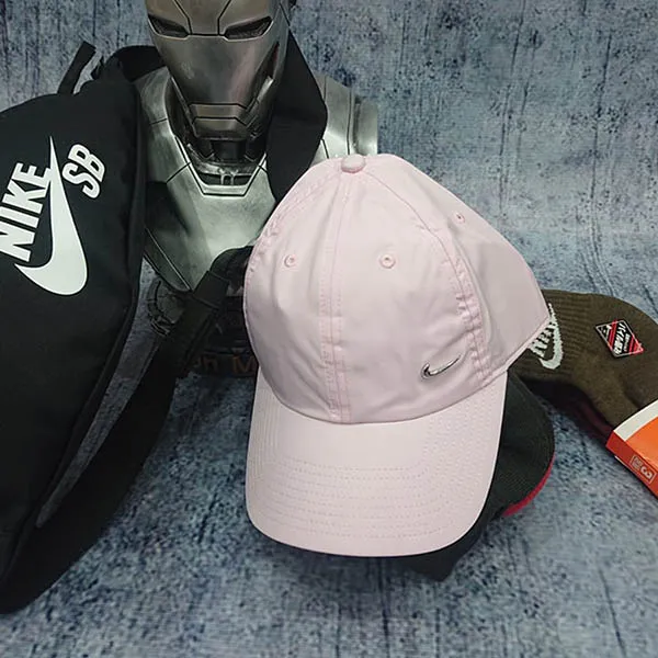 Mũ Nike Metal Swoosh Màu Hồng