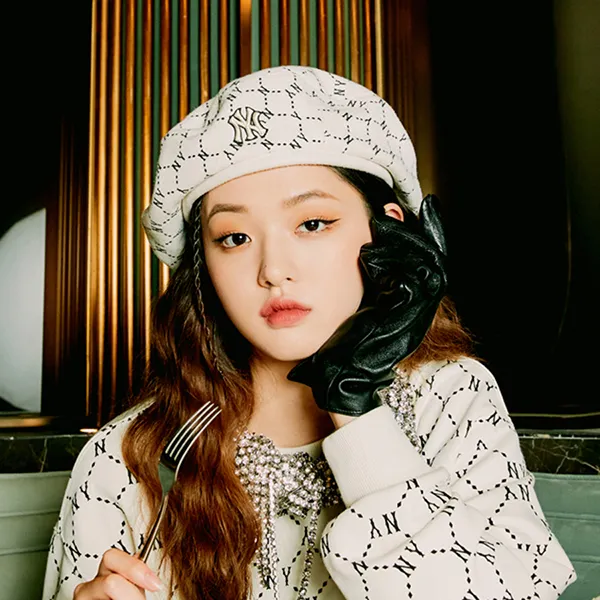 Mũ Nồi MLB Monogram Diamond Wool Beret New York Yankees 3ACBB0616-50CRS Màu Trắng