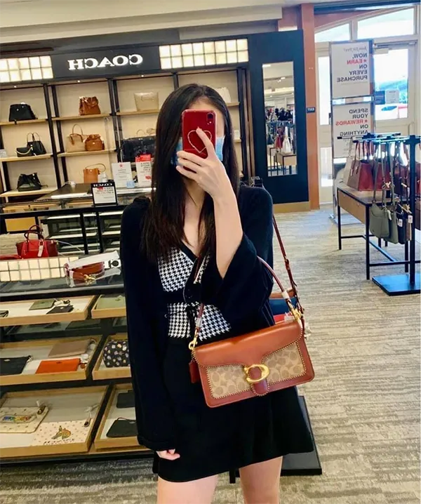 Túi Xách Coach Tabby Màu Đỏ Nâu