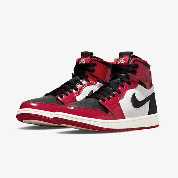 Giày Nike Chicago Bulls Colors Appear On This Air Jordan 1 Zoom CMFT Phối Màu Size 39 - 1