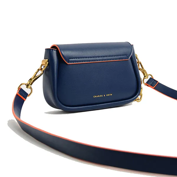 Túi Đeo Vai Nữ Charles & Keith CNK Becca Chunky Chain-Link Crossbody Màu Navy