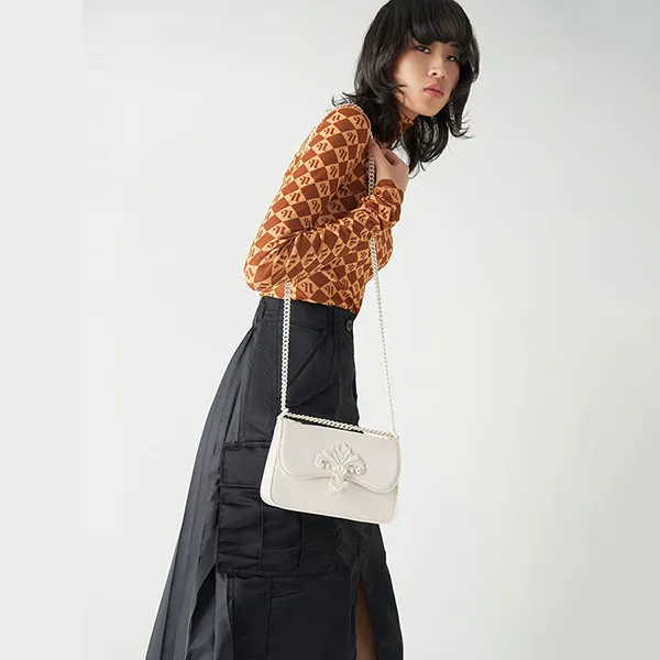 Túi Đeo Chéo Nữ Charles & Keith CNK Meriah Chain Strap Crossbody Bag Ck2-80781686 Màu Trắng