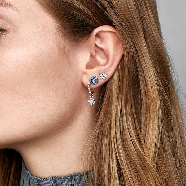 Khuyên Tai Nữ Pandora Blue Round Sparkle Stud Earrings Màu Xanh Bạc