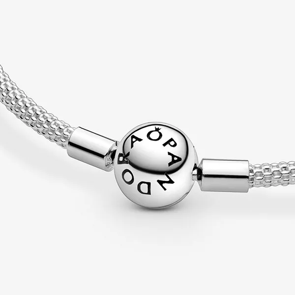 Vòng Đeo Tay Nữ Pandora Moments Mesh Bracelet Màu Bạc