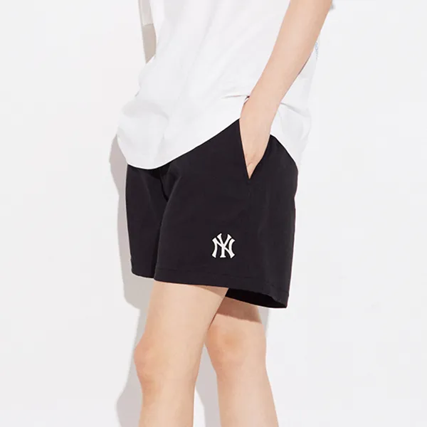 Quần Shorts MLB New York Yankees 3ASMB0123-50BKS Màu Đen Size XS