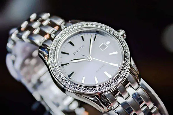 Đồng Hồ Nữ Citizen EW190158A Silhouette Crystal Women's Watch 28mm Màu Bạc