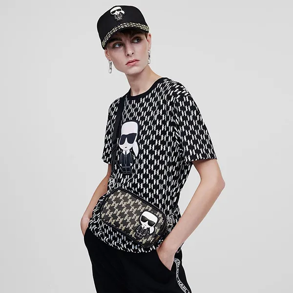 Túi Đeo Chéo Karl Lagerfeld Ikonik Monogram Camera Bag With Karlimal Charm Màu Đen