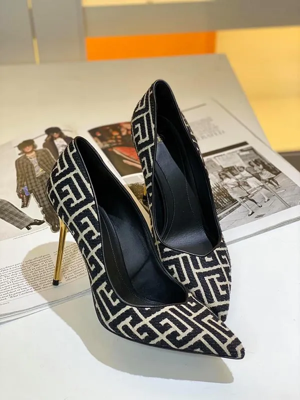 Giày Cao Gót Balmain Black In Monogram Fabric Pumps Màu Đen Họa Tiết Trắng Size 35 - Giày - Vua Hàng Hiệu