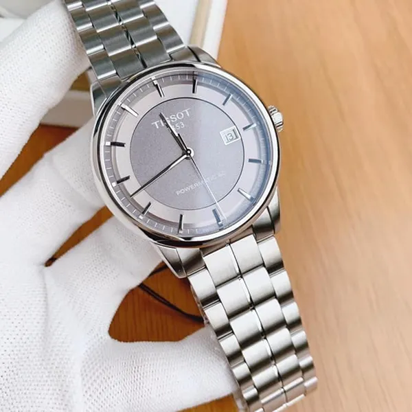 Đồng Hồ Nam Tissot T086.407.11.061.00 Sapphire Automatic Màu Bạc Mặt Xám