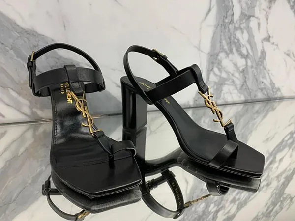 Dép Cao Gót Nữ Yves Saint Laurent YSL Cassandra Heeled Sandals In Smooth Leather With Gold-Tone Monogram Màu Đen - Dép - Vua Hàng Hiệu