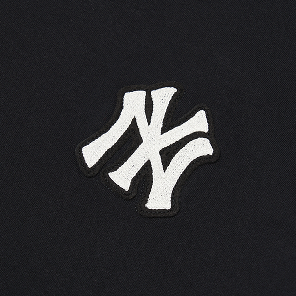 Áo Phông MLB Monogram Back Logo New York Yankees Tshirt 3ATSM2023-50BKS Màu Đen Size S - 3