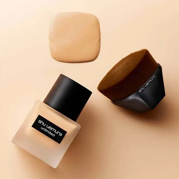 Kem Nền Shu Uemura Unlimited Glow Fluid Foundation SPF18 PA+++ Tone 774 Light Beige 35ml