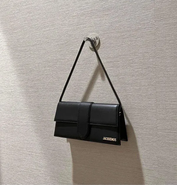 Túi Xách Jacquemus Le Bambino Long Envelope Shoulder Bag Size 29 Màu Đen N-US