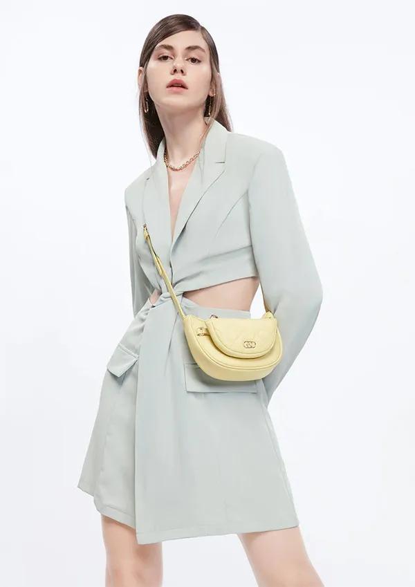 Túi Đeo Chéo Lyn Geness S Crossbody Bags LL21WBF031 Màu Vàng