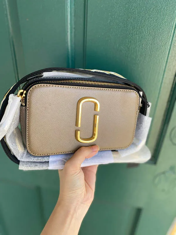 Túi Đeo Chéo Marc Jacobs Snapshot Shoulder Small Camera Bag Màu Nâu Tây