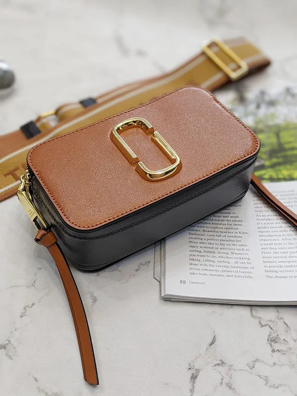 Túi Đeo Chéo Marc Jacobs Snapshot Shoulder Small Camera Bag Màu Cam Đất