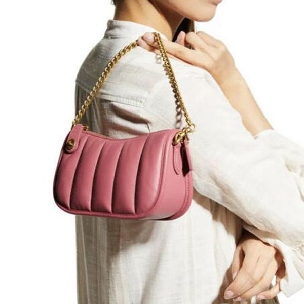 Túi Đeo Vai Coach Swinger 20 Leather Shoulder Bag With Quilting Baroque Pink NWT Màu Hồng - 1