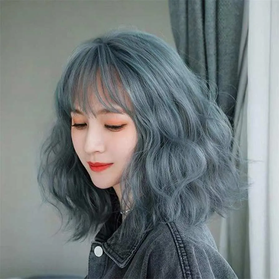 Nhuộm tóc màu xanh dương đen khói đẹp, xu hướng 2023