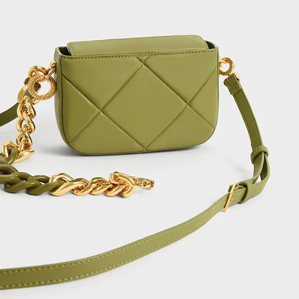 Túi Xách Nữ Charles & Keith CNK Mini Danika Chunky Chain Padded Màu Xanh Bơ Size S