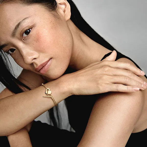Vòng Đeo Tay Pandora Moments Chuỗi Rắn Khóa Chữ T Dễ Thương Bạc Mạ Vàng 14k Màu Vàng - Trang sức - Vua Hàng Hiệu