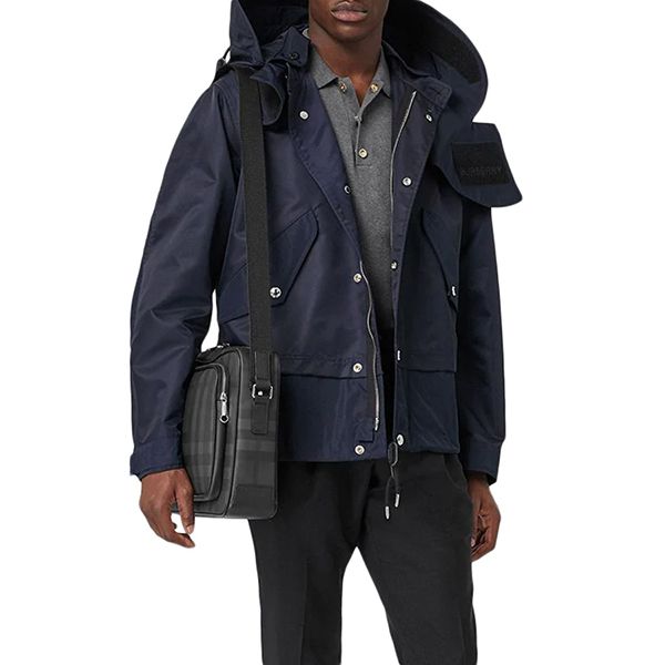 Túi Đeo Vai Burberry Men's London Check And Leather Messenger Bag In Dark Charcoal 8013987 Màu Đen - 3