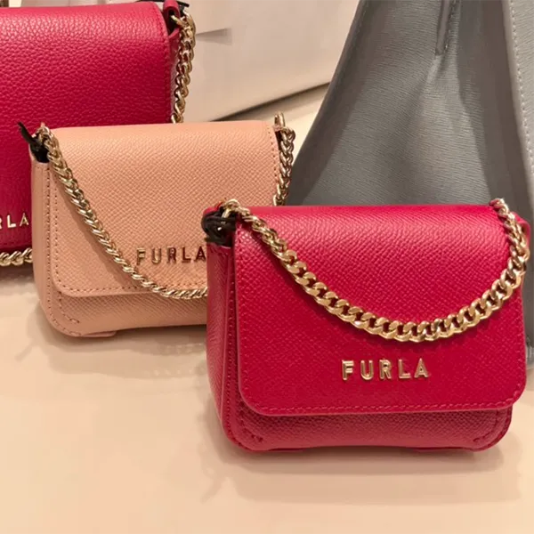 Túi Đeo Chéo Furla Maya Leather Mini Bag Màu Đỏ