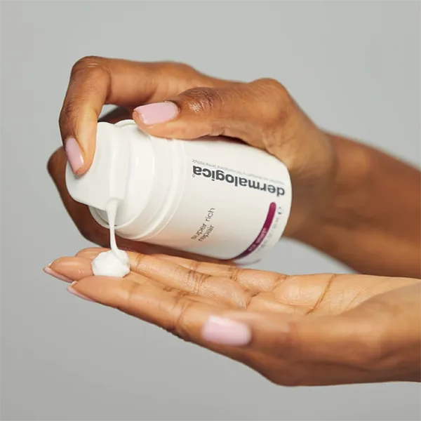 Kem Dưỡng Ẩm Dermalogica Super Rich Repair Hỗ Trợ Chống Lão Hoá Dành Cho Da Khô 50ml