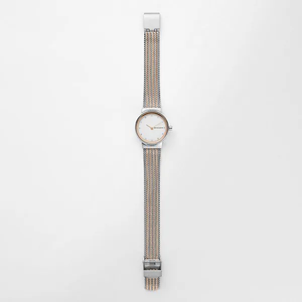 Đồng hồ Skagen SKW2699 Cho Nữ Màu Hồng Bạc Mặt Bạc