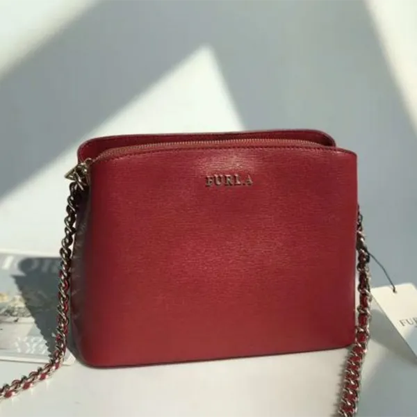 Túi Đeo Chéo Furla Tessa Màu Đỏ Đô