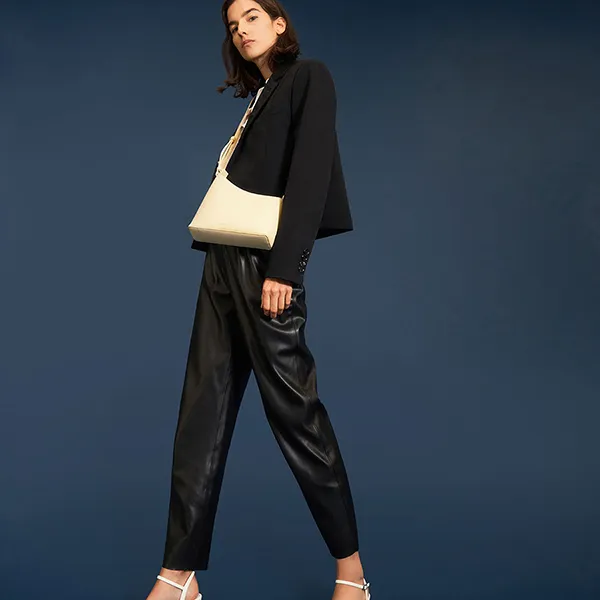 Túi Đeo Vai Nữ Charles & Keith CNK Asymmetrical Shoulder Bag 50781526 Màu Kem Size M