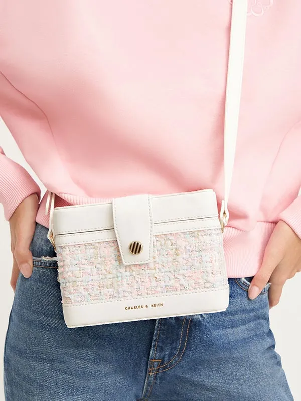 Túi Đeo Chéo Nữ Charles & Keith CNK Bronte Boxy Crossbody Bag Light Pink CK2-80701182 Màu Hồng Sáng